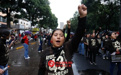 Sheinbaum以及阿约奇纳帕（Ayotzinapa）43名师范生家属将于明日举行第六次会面