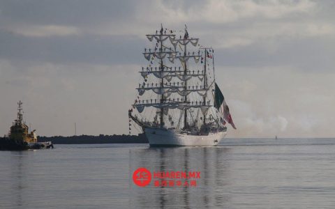 “Cuauhtémoc”号训练舰抵达韦拉克鲁斯港（韦拉克鲁斯）