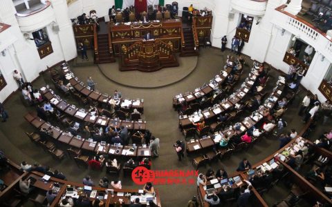 国会已批准21项改革提案（共85项中），其余将在三天内完成审批。