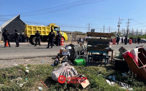 在墨西哥恰帕斯州（Chiapas）塔帕丘拉市（Tapachula），非法夜总会因举报被关闭