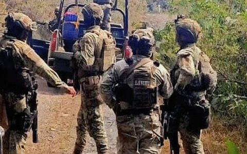 米却肯州一社区现“魔法装置”爆炸致1死