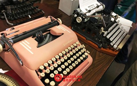 Z世代与千禧一代重拾手写书信，只为与数字世界短暂断联
