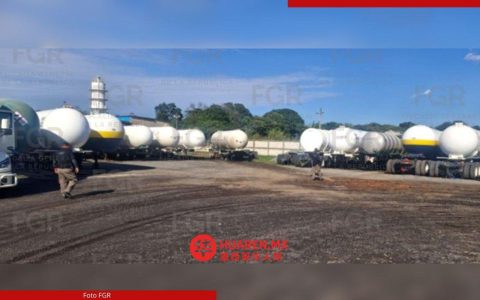 韦拉克鲁斯查获149辆汽车及8.2万升非法燃料“huachicol”，联邦总检察长办公室已立案调查
