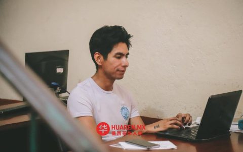 莫雷洛斯州雅乌特佩克市文化局局长遭枪杀