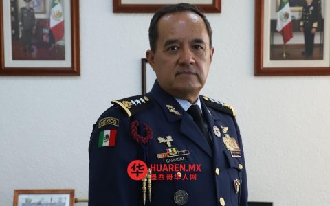 墨西哥空军成立111周年：人道援助与国防并重