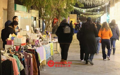 十年来，莫里尔通过文化活动在托雷翁（Torreón）凝聚起紧密的华人社区