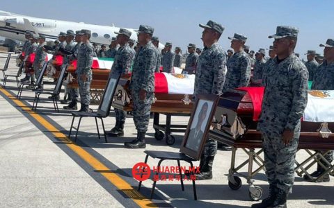 国防部队向在“El Mencho”行动中殉职的官兵致以敬意