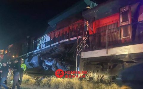 索诺拉州诺加莱斯发生列车相撞，多人受伤