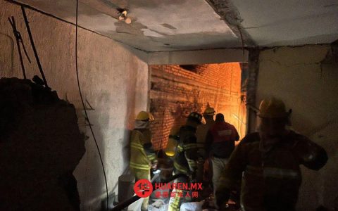 圣路易斯波托西州维拉德波索斯一户民宅因煤气罐爆炸被毁