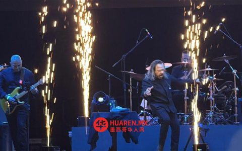 洛斯·阿科斯塔蒙特雷首秀引爆现场热情