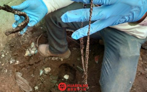 特拉霍穆尔科（Tlajomulco）一废弃房屋内发现未成年人尸体