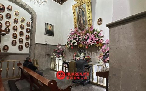 圣人之子在圣希波利托教堂向父亲致意