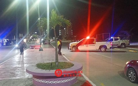 米拉马尔海滩上，海陆执法人员加强巡查以防事故发生