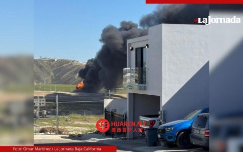 墨西哥国家石油公司疑似输油管道爆炸引发罗萨里托海滩大火