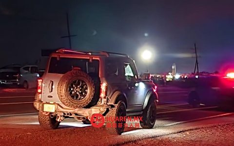 锡那罗亚州一具尸体被发现藏于福特Bronco汽车后备箱中