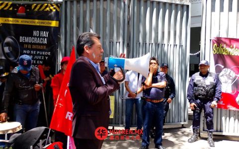 在内部投票通过后，STAUACh工会于查平戈（Chapingo）发起罢工行动。