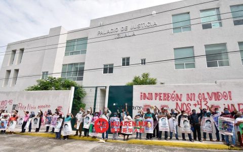 格雷罗州前副检察官涉阿约奇纳帕案材料销毁案被起诉