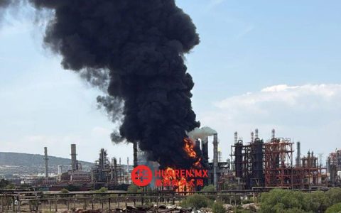 图拉炼油厂附近发生爆炸 事故原因正在调查