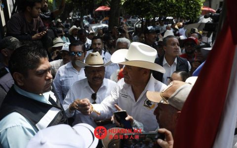 农民和运输业者赴西班牙内政部，寻求与政府达成协议